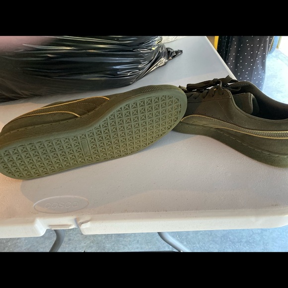 Puma suede green and gold size 12 - Picture 4 of 4